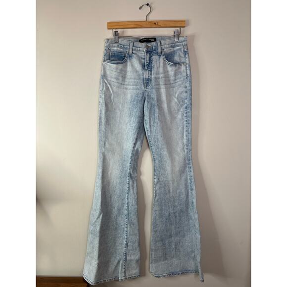 NWT Veronica Bread Sheridan Bell Bottom Flared High-Rise Denim Jeans Sky Size 28 - Picture 2 of 10